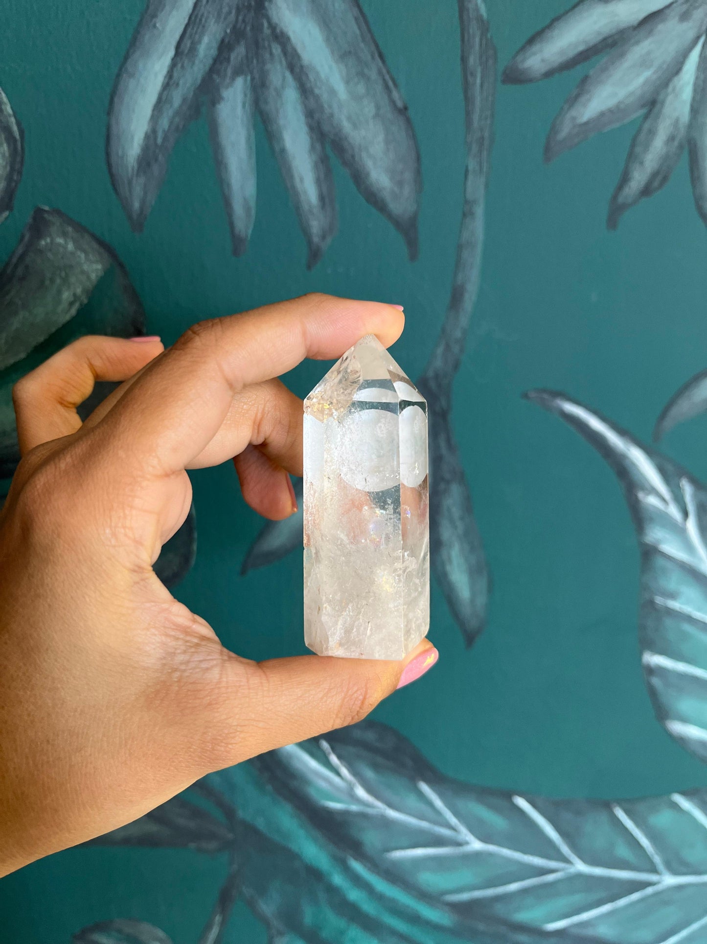 Obelisco cuarzo blanco