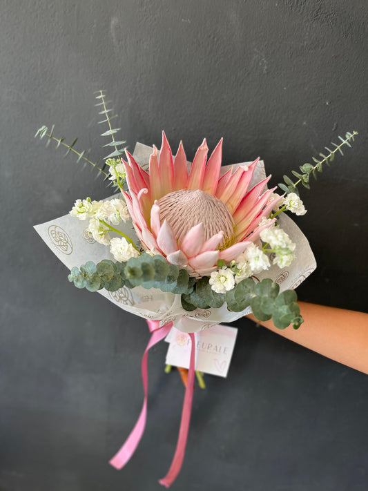 Bouquet protea